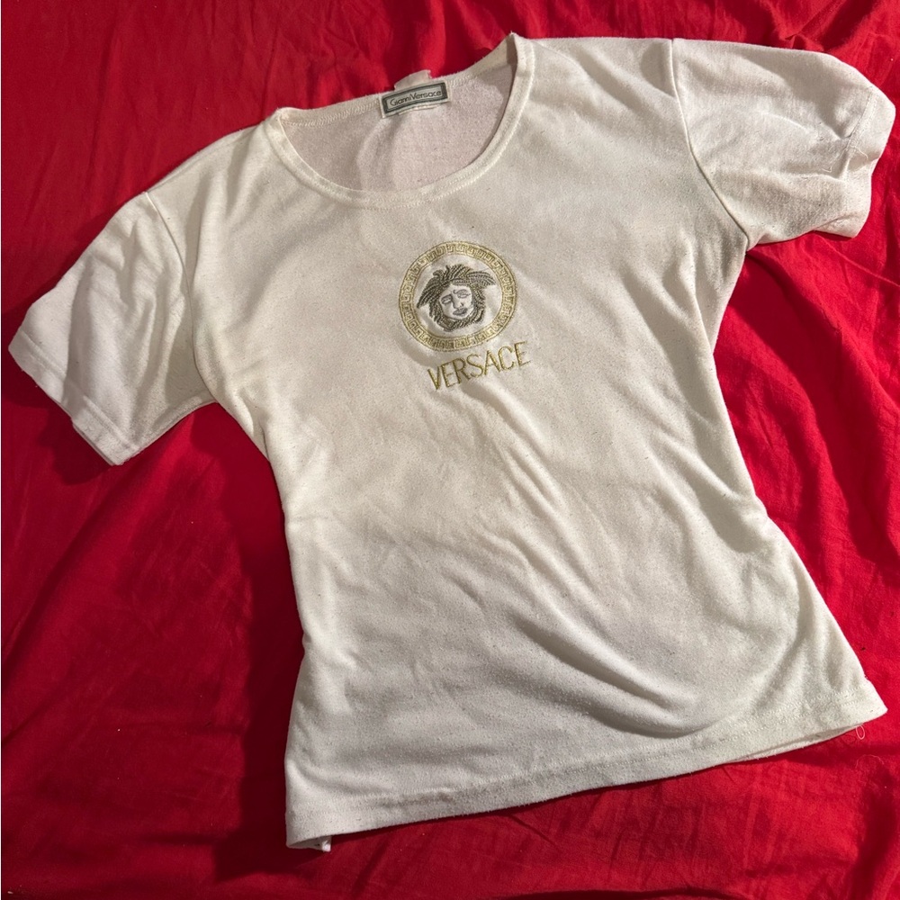 Versace VINTAGE Cream Tee with Gold Medusa Emblem